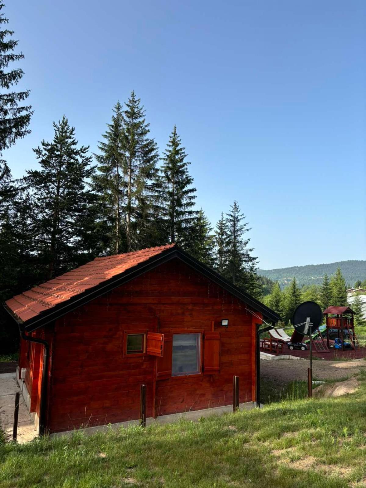 Chechar Zlatar Вилла Нова-Варош